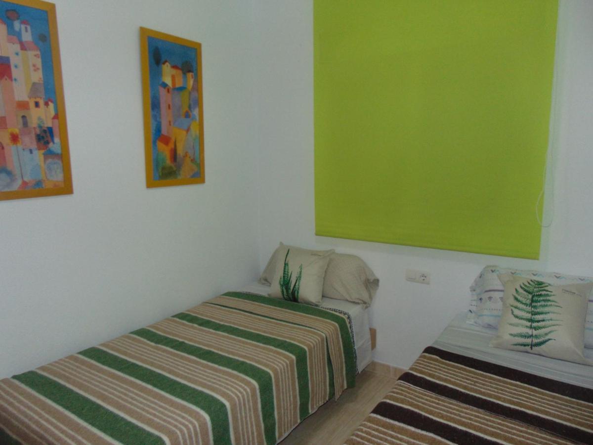 Varios Con 2 Dorm En Marina Dor , La Playa De Amplaries 47 , Vista Lateral Al Mar * Oropesa del Mar