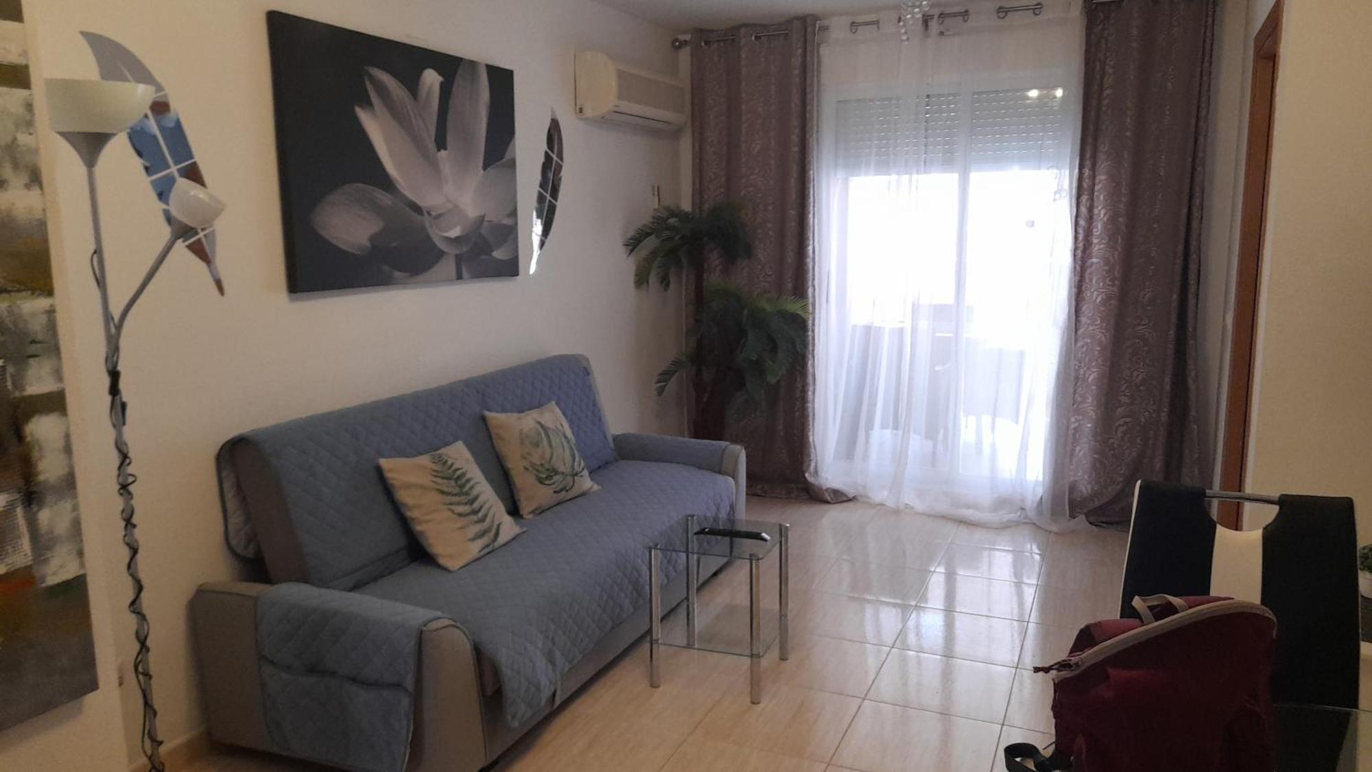 Varios Con 2 Dorm En Marina Dor , La Playa De Amplaries 47 , Vista Lateral Al Mar