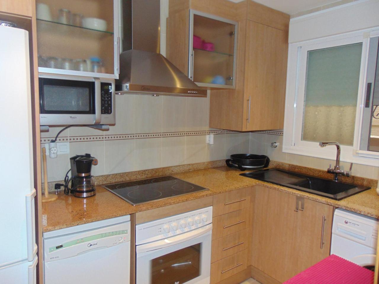 Varios Con 2 Dorm En Marina Dor , La Playa De Amplaries 47 , Vista Lateral Al Mar * Oropesa del Mar