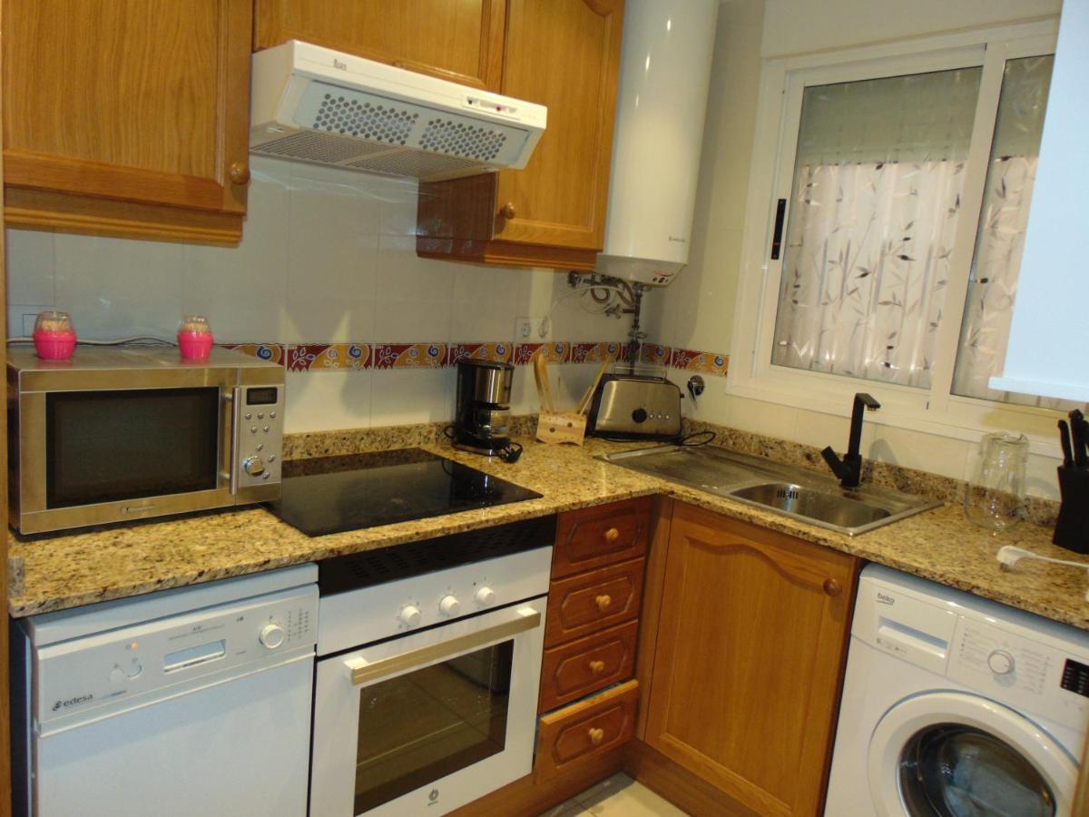 Varios Con 2 Dorm En Marina Dor , La Playa De Amplaries 47 , Vista Lateral Al Mar Apartment